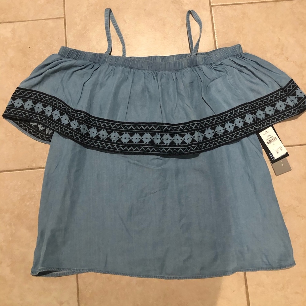 NWT BAGATELLE OFF THE SHOULDER SUMMER TOP